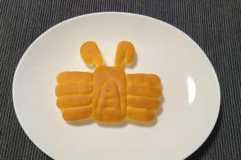 かにに